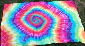 Bed Linens in Tie-Dye style | InteriorHolic.com