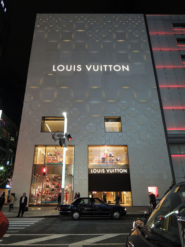 New Louis Vuitton Store Facade Takes Us on a Journey in Japanese History  Through Patterns! - Arch2O.com